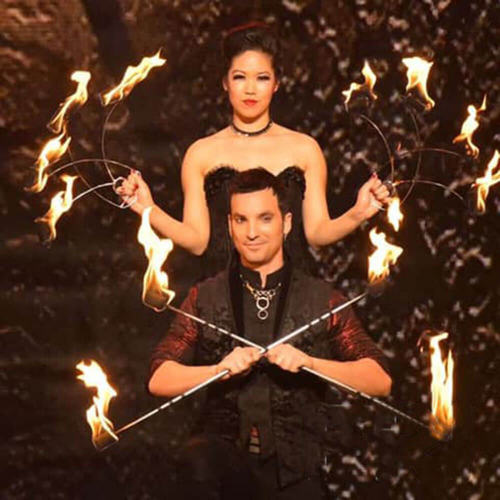 Mentalist Magician Los Angeles Fire Duo Expert Michael Tetro Magic